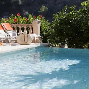 Petit - Turismo De Interior Hotel